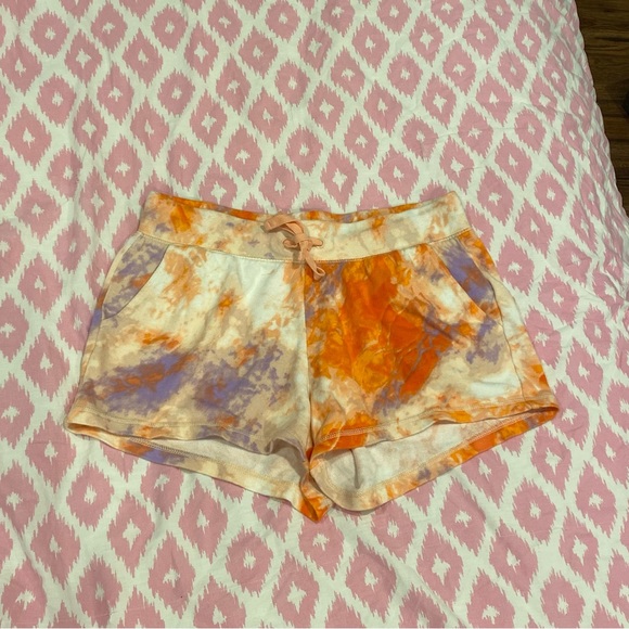 Old Navy Tie Dye Shorts - Picture 1 of 6